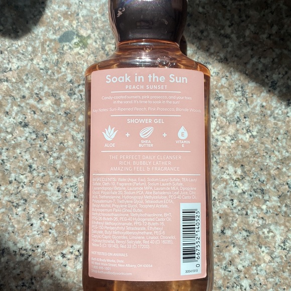 Bath & Body Works Soak in The Sun Shower Gel - Picture 3 of 4